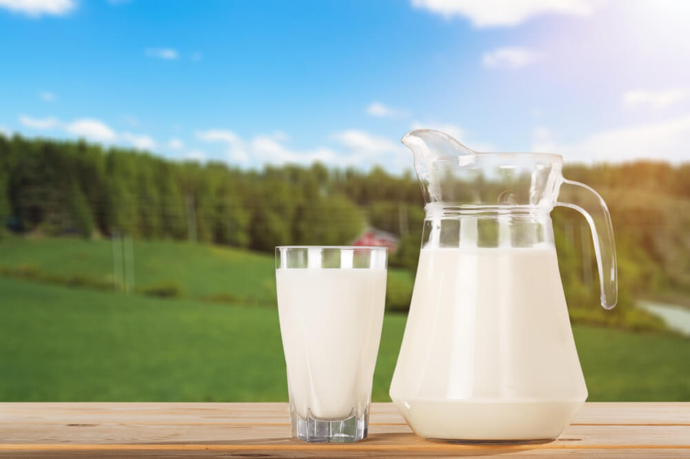 記憶力をアップする食べ物　飲み物　牛乳